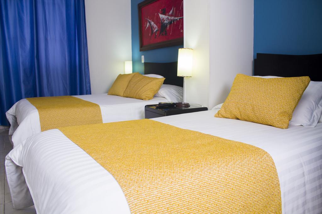 Hotel Plazuela Real Bucaramanga Ruang foto