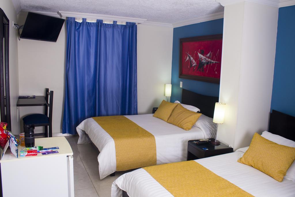 Hotel Plazuela Real Bucaramanga Bagian luar foto
