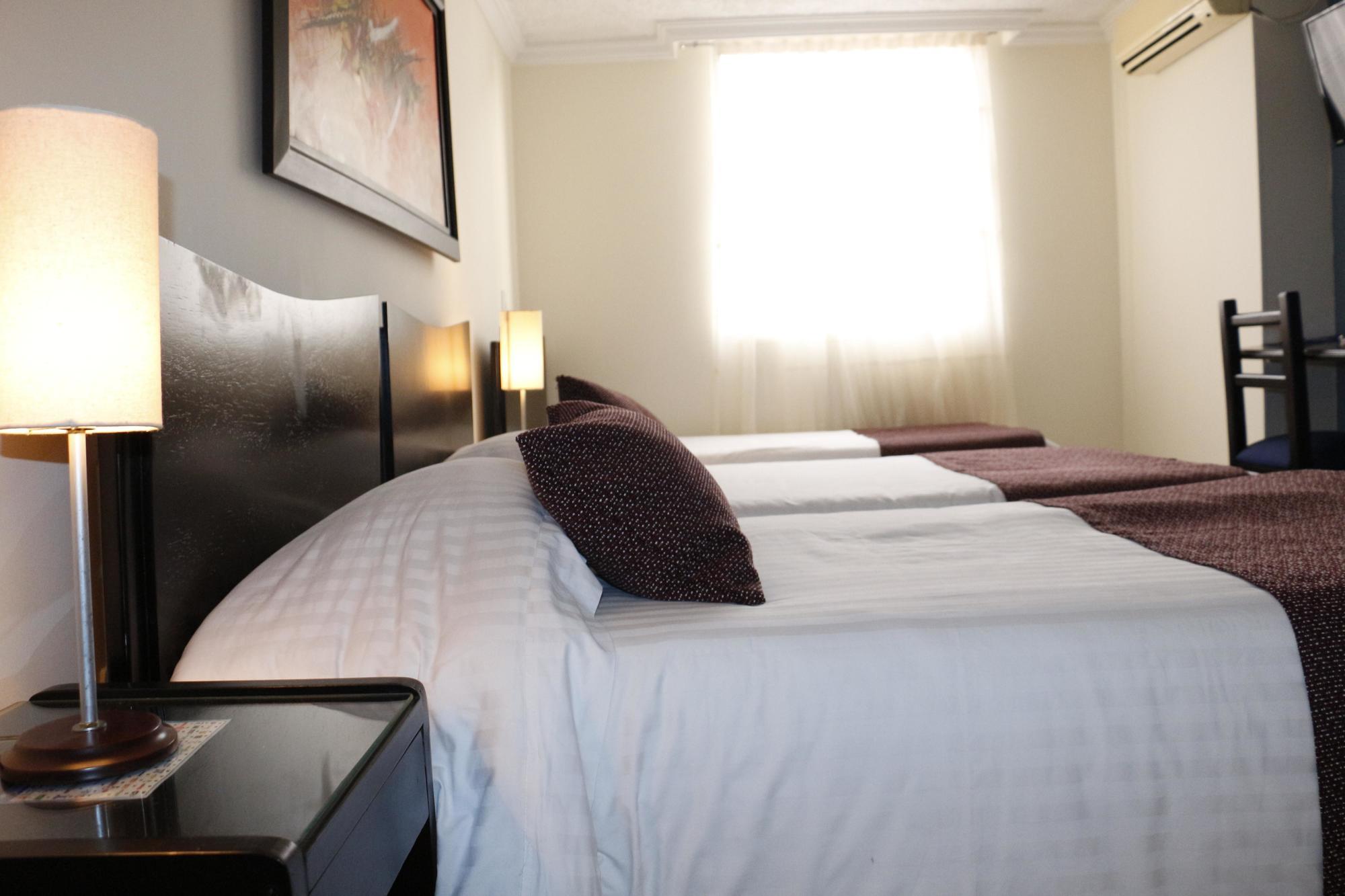 Hotel Plazuela Real Bucaramanga Bagian luar foto